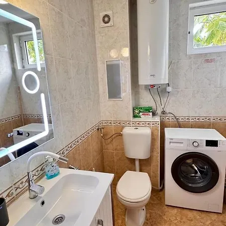 Fantastic In Apartman